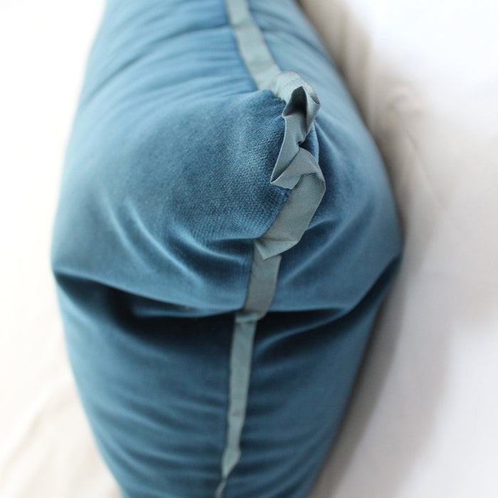 Oakhill Collection Pillow